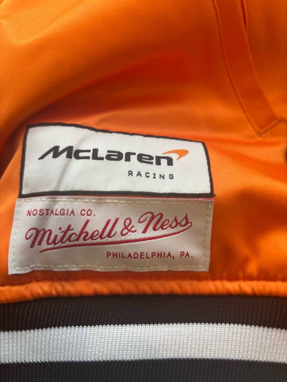 McLaren Racing F1 Special Edition Monaco GP Triple Crown Satin J - Picture 4 of 10
